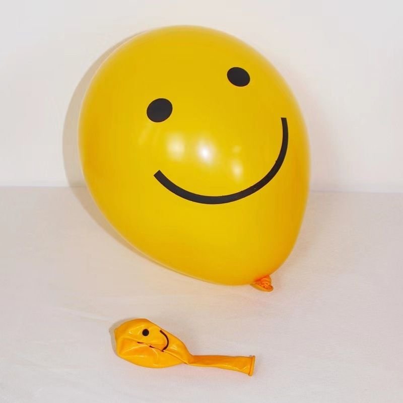 12 Inch Yellow Smiley Face Latex Balloon Birthday Party Layout 100-Bag