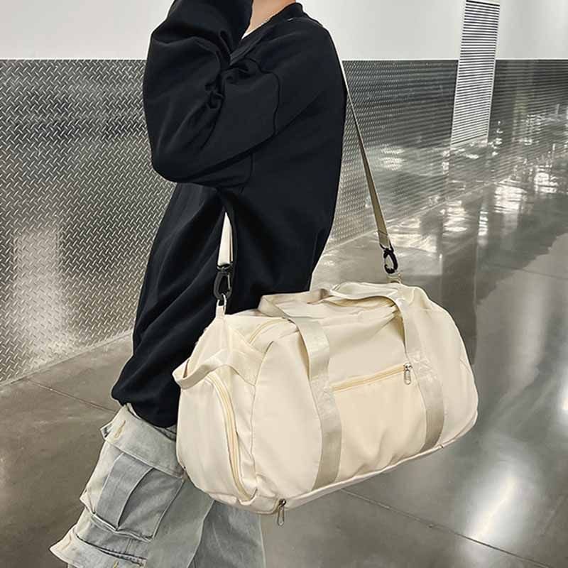 Men Leisure Sports Large Capacity Nylon Duffle Bag