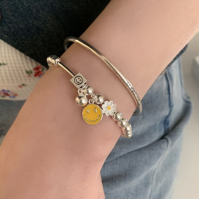 Women Fashion Simple Smiley Beaded Bracelet