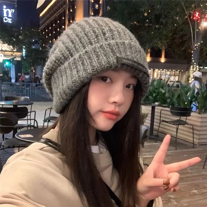Women Autumn And Winter Patch Pile Big Head Wool Hat Knitted Beanie